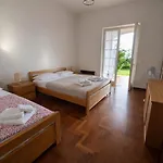 Villa Maria Teresa *