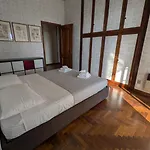 Maria Teresa Villa Padenghe sul Garda