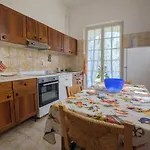 Villa Maria Teresa *